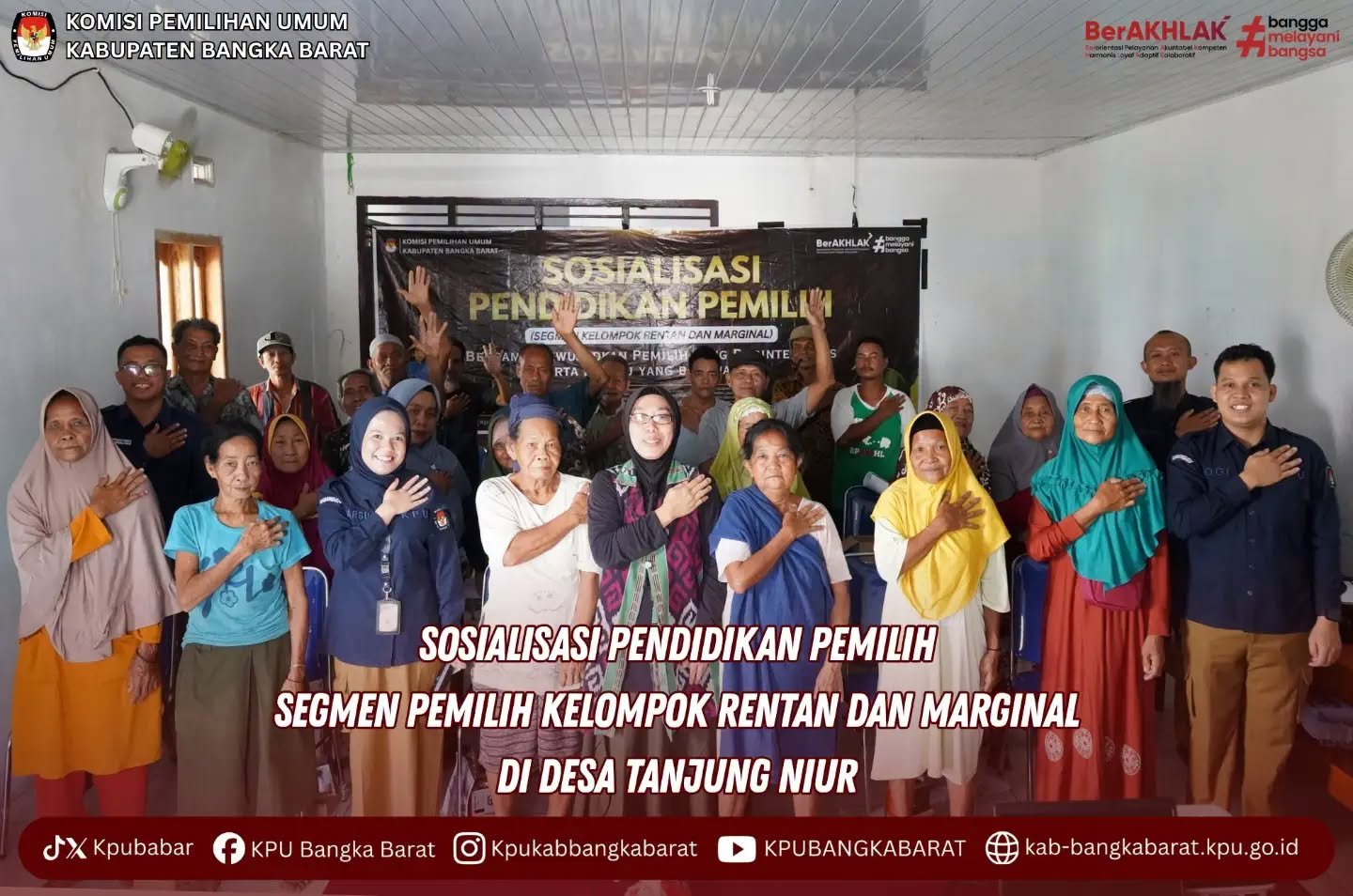 KPU Kabupaten Bangka Barat kembali melaksanakan kegiatan Sosialisasi Pendidikan Pemilih (Sosdiklih) bagi masyarakat kelompok rentan dan marginal di Desa Tanjung Niur, Kecamatan Tempilang