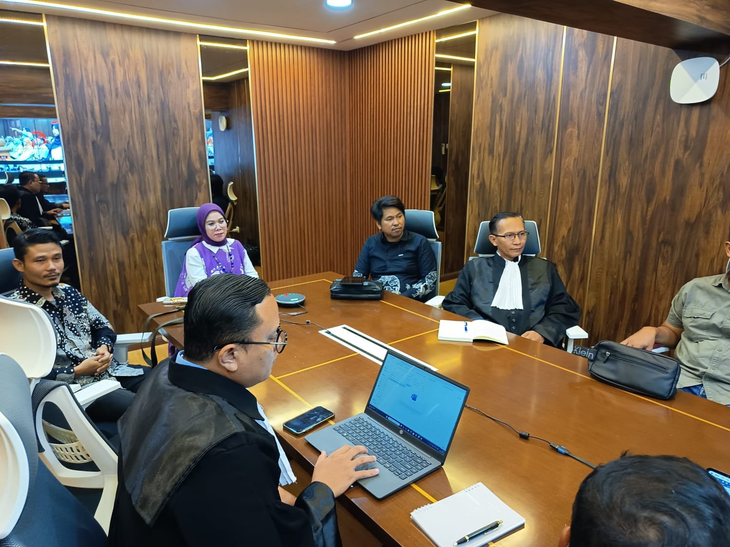 KPU Kabupaten Bangka Ikuti Sidang Putusan Mahkamah Konstitusi Secara Daring