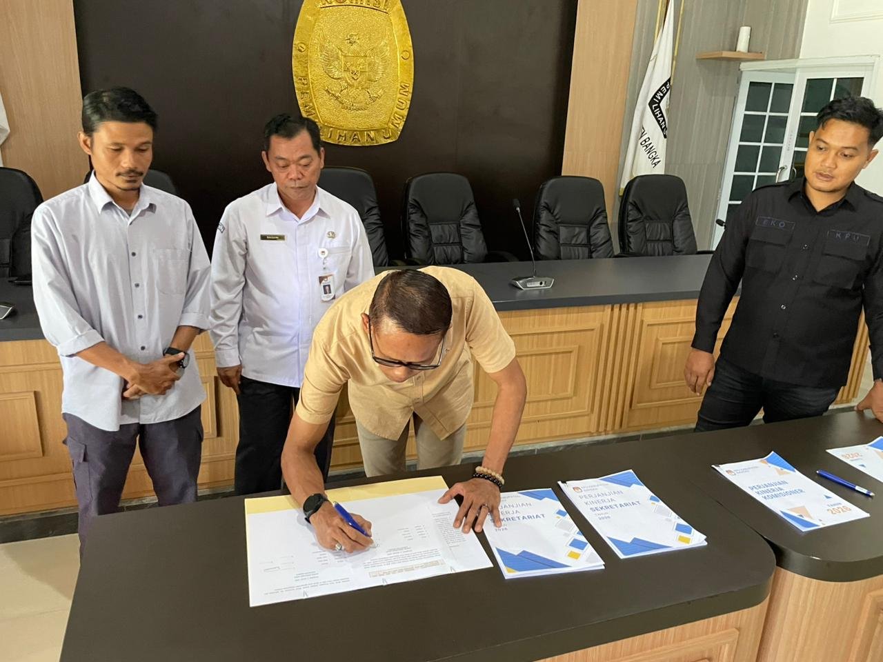 PENANDATANGAN PERJANJIAN KINERJA KPU KABUPATEN BANGKA TAHUN 2025